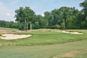 Old Town Club 4th Approach